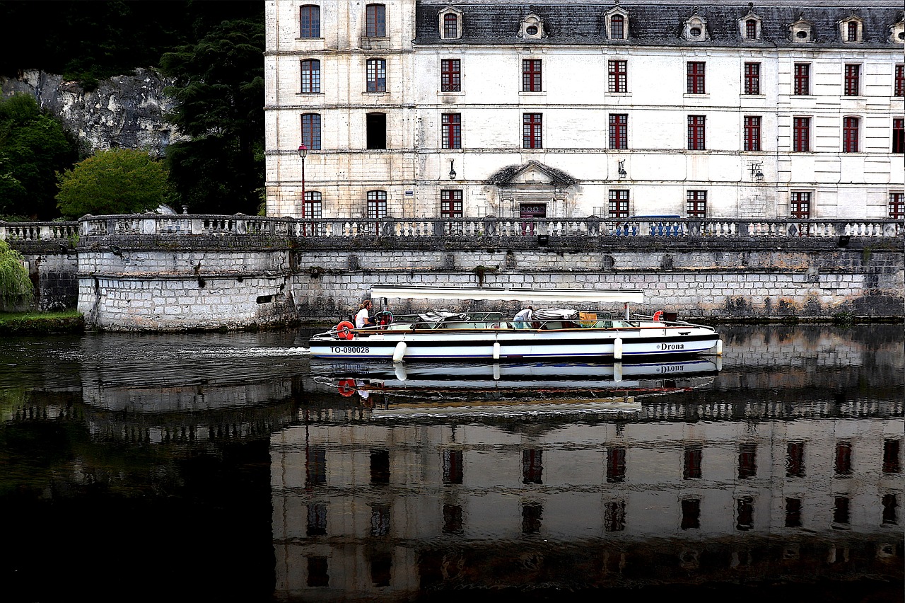 The Preservation of Historical Sites in Conflict Zones